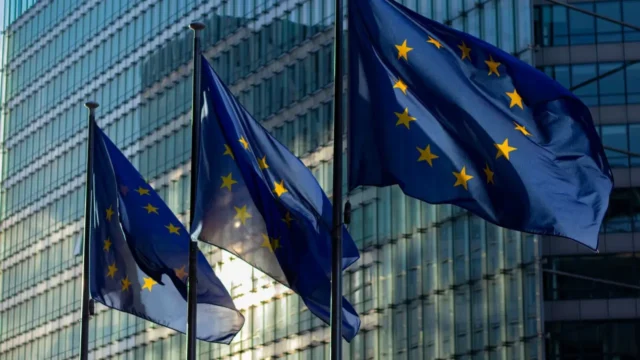 FSFE Urges EU to Mandate Google Allow AI Uninstalls on Android