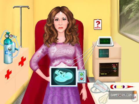 Pregnant Violetta at Ambulance Screenshot 2