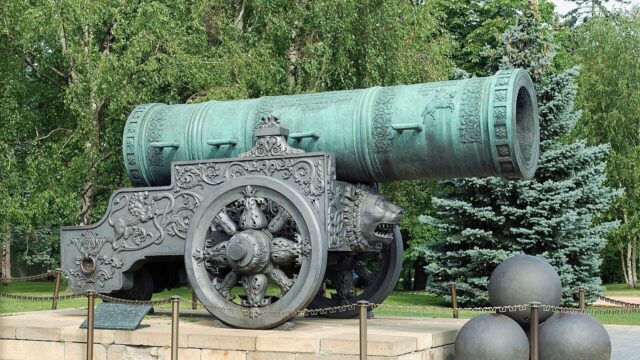 Top Weapons in Mina the Hollower Revealed