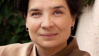 Cyber Witches, Bloodworms, and an AI God: Agnieszka Smoczynska’s “Hot Spot” Delivers a Surreal Sci-Fi Experience