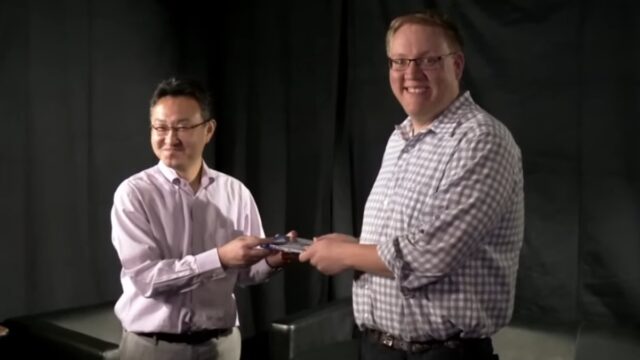 Former PlayStation Boss Gives Xbox’s Digital Solution a Thumbs Up