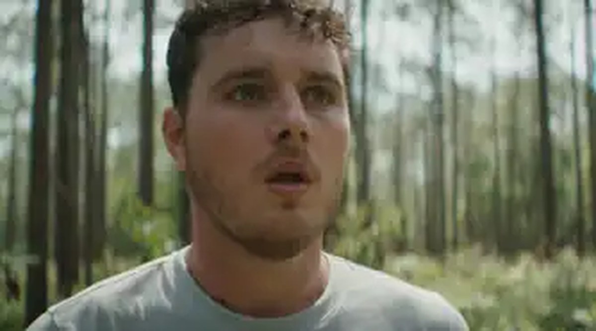 Still (4)_Mitchell Cole in IT ENDS_Courtesy of NEON