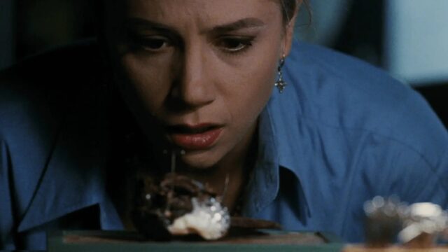 Guillermo del Toro’s ‘Mimic’: A Free Stream of Monster Movie Misery (and Genius)