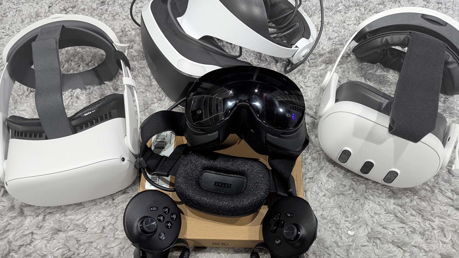 Meta Promises Lightweight VR Multimedia Headset, Launching in Spring 2027