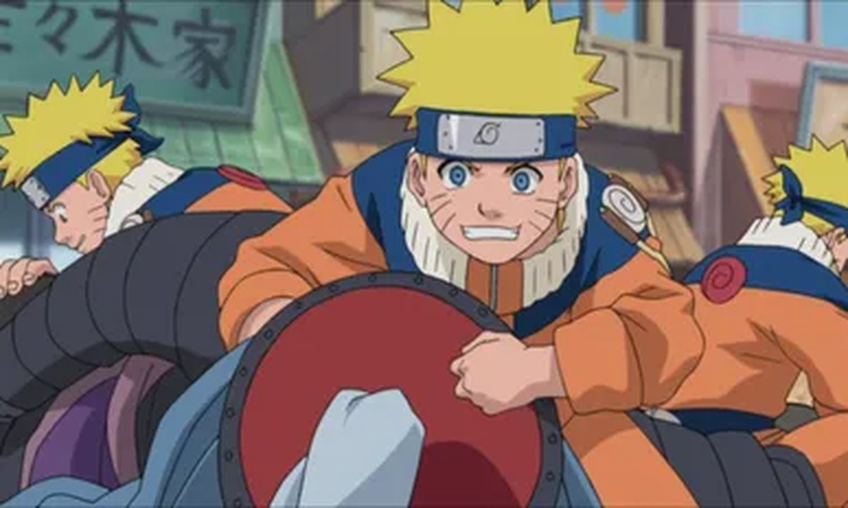 Ninja Clash in the Land of Snow (2004)

The events take place after episode 101 of the Naruto arc. 