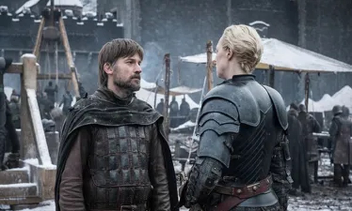 25: 'A Knight of the Seven Kingdoms' - AKA 'the last episode before some fans started to seriously sour on Season 8,' 'A Knight of the Seven Kingdoms' focused on the final hours before the Night King's undead assault on Winterfell, with each character having to come to terms with what might be their last moments alive. Arya decided to take Gendry as a lover, Tormund tried his best to woo Brienne, and Tyrion opted to drink and listen to the long saga of Bran the Broken. In the chapter's most rewarding scene, Jaime knighted Brienne, giving her the honer she never knew she always wanted. This was very much a 'calm before the storm' episode, executed with grace, humor, and heart.