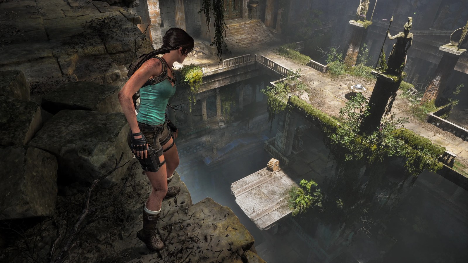 Tomb Raider Legacy of Atlantis: staring down into the pit beneath St. Francis' Folly