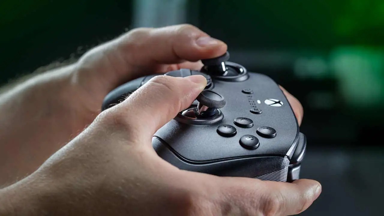 Razer Unveils Wolverine V4 Controller With 8,000Hz Polling Rate for Competitive Gamers